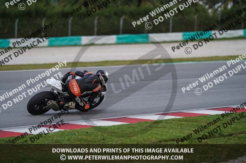 Sepang;event digital images;motorbikes;no limits;peter wileman photography;trackday;trackday digital images
